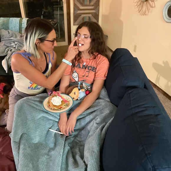 Welcome to Popley’s Closet ☀️ - Picture 7 of 14